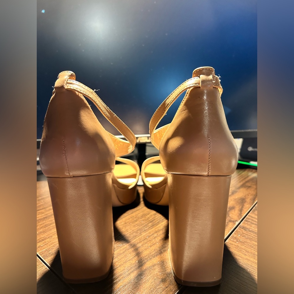 Naturalizer - 27/Edit - Platform Sandals - Picture 4 of 8